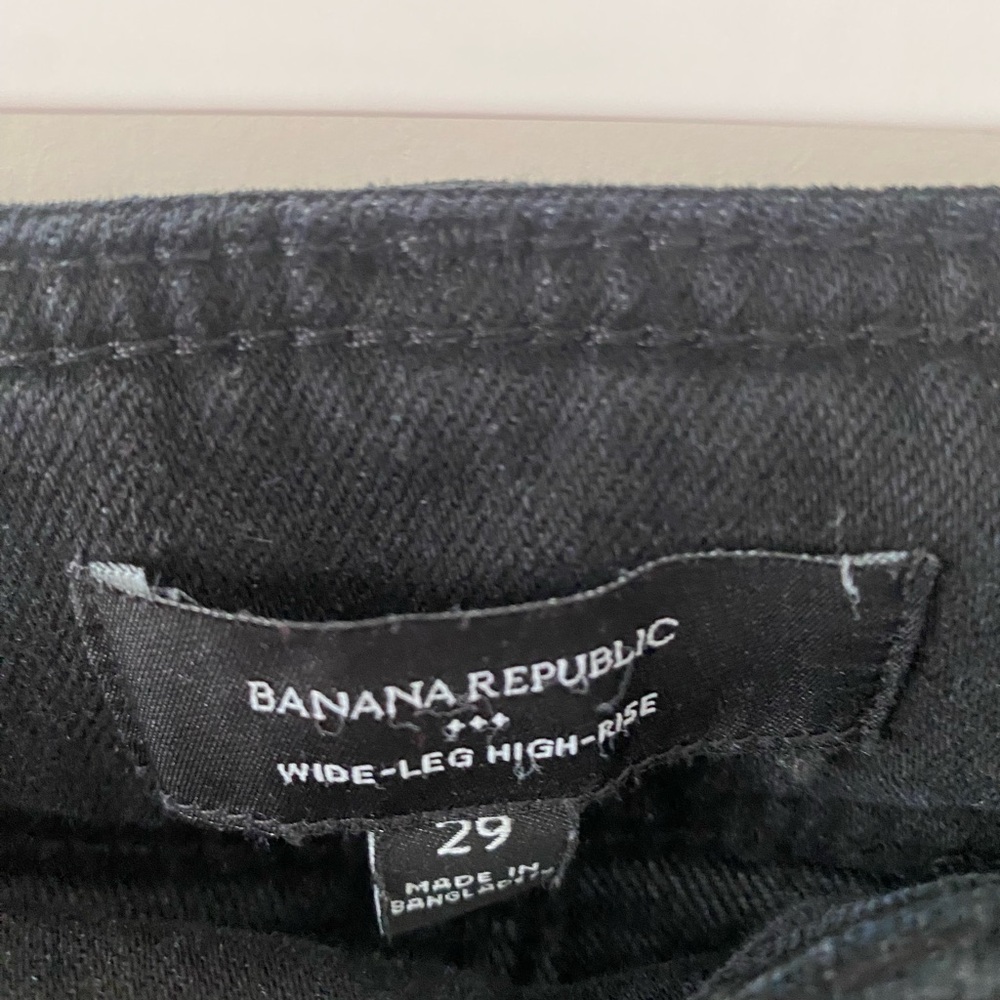 Banana Republic Men's Black Chinos - Picture 3 of 5